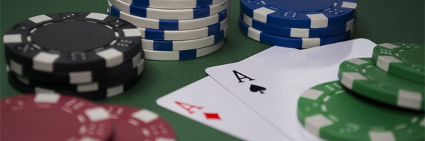 6 kasinokorttipeliä jotka käyttävät tekniikan ihmeitä Blackjack - 6 kasinokorttipeliä, jotka käyttävät tekniikan ihmeitä